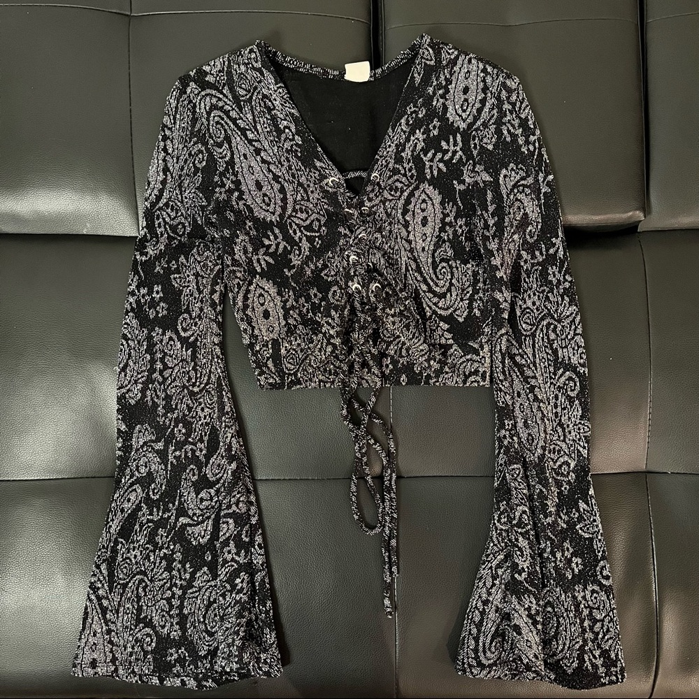 Long sleeve crop top 🖤